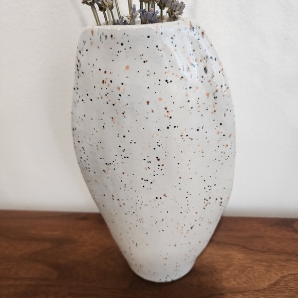 Studio Pottery Speckled Oval Ceramic Neutral Color Vase - Picture 5 of 9